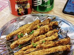 -江城燕子大排档(江汉路步行街店)