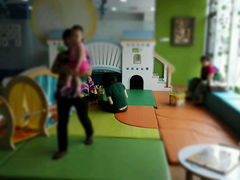 -乐融婴幼儿成长中心(四季青校区)