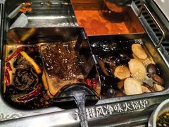 -海底捞火锅(凯德广场店)