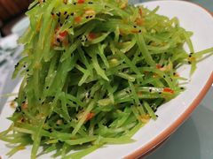 -巷子里小酒馆(繁荣路店)