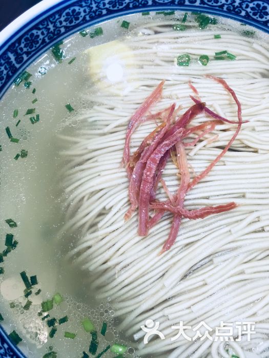 琼琳阁野生长鱼面图片 - 第1张