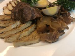 -天下三绝 牛肉面/红酒