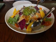 牛油果鸡丝沙拉-斯比特花园西餐厅(东方商厦店)