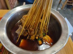 -拐枣巷小串串(财大店)