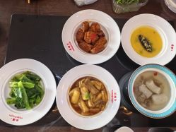 -涵禧月精致月子中心