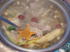 鲜人参锅底-千岛蚝高压锅生蚝·人参火锅(白云万达店)