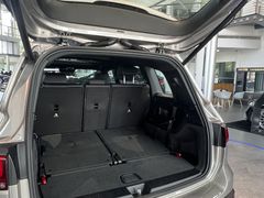 -宁波之星奔驰4S店(海曙店)