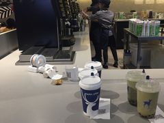 -瑞幸咖啡(新世界中心店)