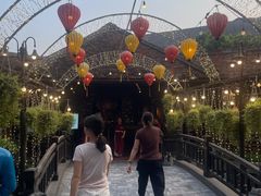 -河内西湖莲花自助餐厅