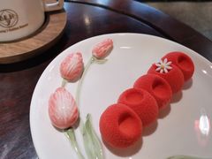 树莓酸奶慕斯-Hougang7咖啡店·P7 Bar