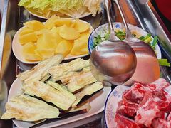 -小火炕铁锅炖鱼