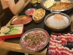 -晓宇重庆火锅(西安荟聚店)