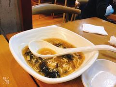 小酸辣汤-台北楚楚园馅饼粥(虹桥南丰城店)
