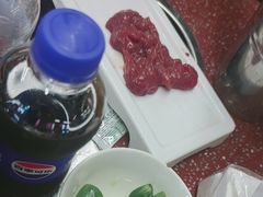 -四囍码头海鲜烧烤自助火锅(外滩南京东路悦荟广场店)