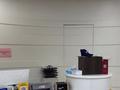 -雅悦齿科(顾村公园店)