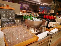 -圣丰索菲特·2 On 988 Café 自助餐厅
