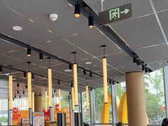 -麦当劳(北苑秋实路店)