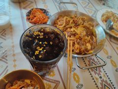 -满格嗦新疆椒麻鸡火锅.炒米粉(川大江安校区店)