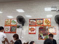 -盛得农家美食·无花果浸鸡·古法烧鸡·竹筒饭(白水寨森林海店)