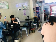 大堂-米线源过桥米线(西二路总店)