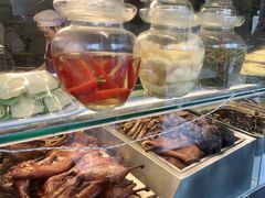 -老鼎万春卤菜(五代传承创始老店)