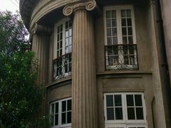 圆形房屋-何东旧居