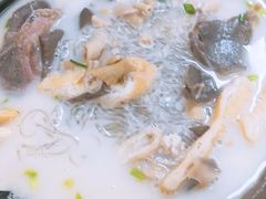 -津津老鸭粉丝馆(正东路店)