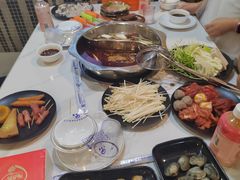 -尚品海鲜肥牛自助火锅(湖明店)