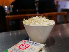豆芽-胡须佬鸡煲四季火锅店(石厦西村直营店)