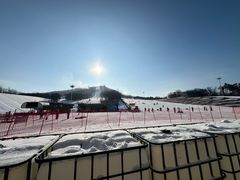 -庙香山滑雪场