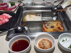 -海底捞火锅鲜切牛肉主题店(长寿路店)