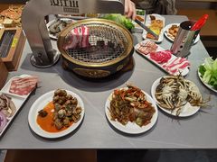 -山焱·炭火自助烤肉(周浦万达店)