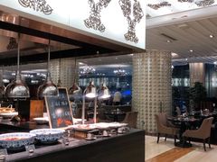 -圣丰索菲特·2 On 988 Café 自助餐厅