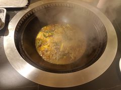 -锅老头海鲜铁锅炖