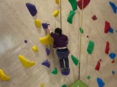 -ROCKPLUS攀岩馆(环宇城店)