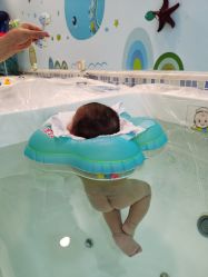 -乐悠游儿童游泳馆(宝安妇幼店)