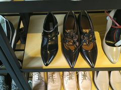 -Max Mara(燕莎奥特莱斯店)