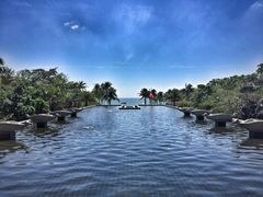 -亚龙湾喜来登·美景台大堂吧