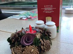 -亮马河饭店翠雅咖啡厅