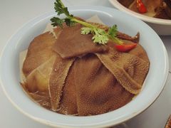 -马路边边串串香形象店(磐石路店)