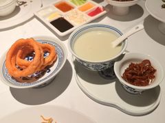 豆汁儿焦圈-四季民福烤鸭店(王府井东安门店)