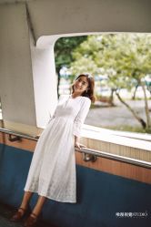 -巴黎婚纱摄影工作室