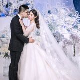 当你拖着长长的拖尾走向新郎的时候