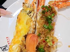 -腾阁自助餐厅(朝林广场店)