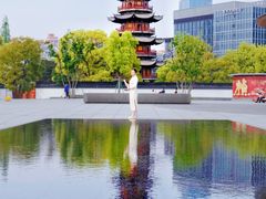 -龙华寺