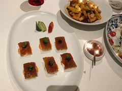 鱼子酱乳猪-三号黄浦会Canton Table