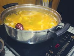 -丫丫汤膳打边炉(宏府408坊店)