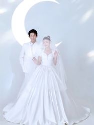 -索菲雅新派婚纱摄影(桂林店)
