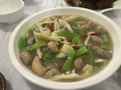 公鸡的蛋蛋-明升萝卜汤