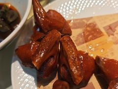 红烧乳鸽-勝記酒家·37年老字号·经典粤菜(荔枝公园店)